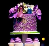 Rendeljen egy gyönyörű esküvői torta torta és cupcakes egy cukorka kísértés g (esküvői torták sütemények édességek kísértés Budapest) Rendeljen egy gyönyörű esküvői torta torta és cupcakes egy cukorka kísértés g
