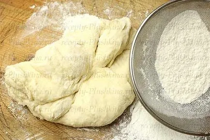 A puding kenyeret a kemencében - egy egyszerű recept a fehér kenyér (recept) A puding kenyeret a kemencében - egy egyszerű recept a fehér kenyér