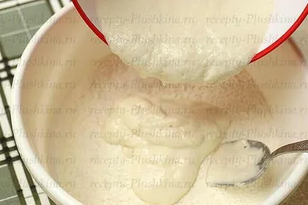 A puding kenyeret a kemencében - egy egyszerű recept a fehér kenyér (búza) A puding kenyeret a kemencében - egy egyszerű recept a fehér kenyér