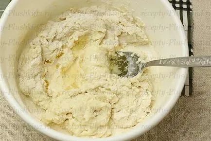A puding kenyeret a kemencében - egy egyszerű recept a fehér kenyér (búza) A puding kenyeret a kemencében - egy egyszerű recept a fehér kenyér