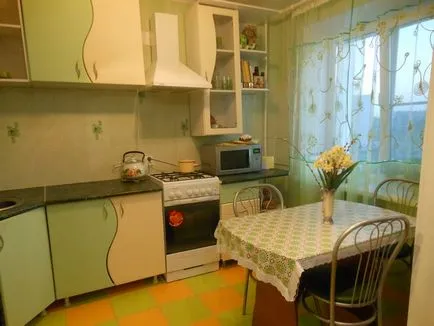 Zöld konyha, színkombinációval, fotó, konyha tervezés, belsőépítészet, javítás, fotók