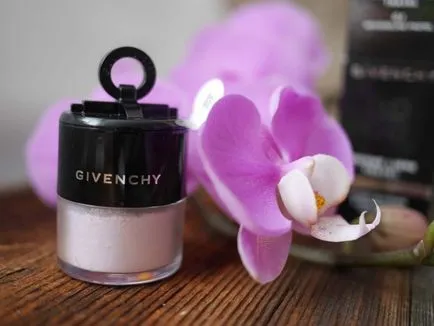 A híres por utazási-formátumban Givenchy Prisme Libre utazási - Elena Chemezov (kupit pudru) A híres por utazási formátumú Givenchy Prisme libre utazás - Elena Chemezov