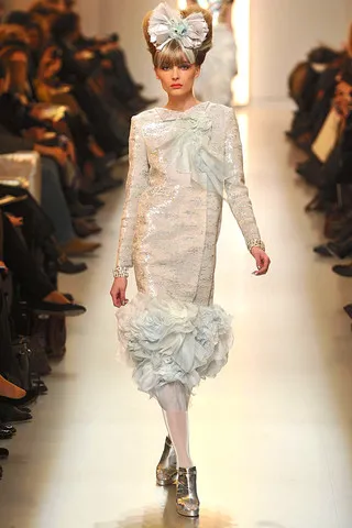 Couturier meg