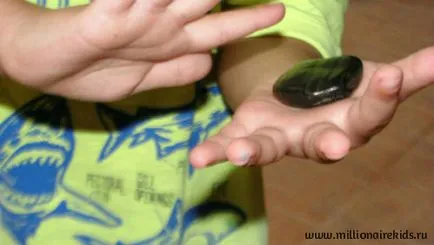 Ahogy a víz hordja el a követ
