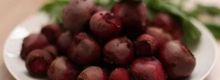 Hogyan kell sütni a céklát a mikrohullámú Hogyan kell sütni a céklát a mikrohullámú