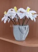 Hogyan készítsünk egy liliom a papír