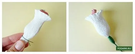 Hogyan készítsünk egy liliom a papír