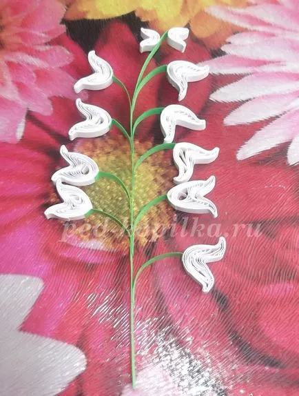 Hogyan készítsünk egy liliom a papír
