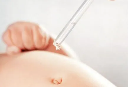 Hogyan kezeljük a köldök újszülött