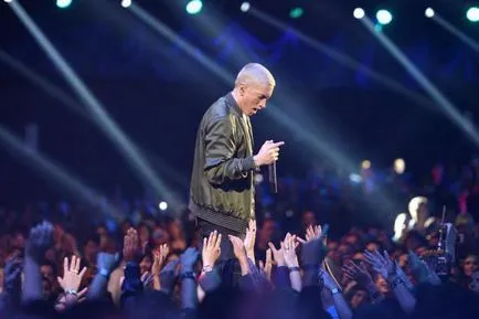 Mivel vannak rapperek