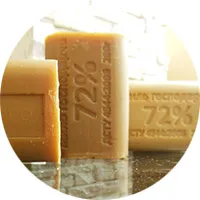 Régi zsíros folt, mint az ólom Régi zsíros folt, mint az ólom