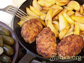 Hogyan megsütjük ízletes hamburgerek