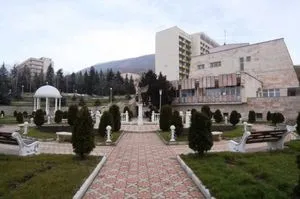 Szanatóriumok Magyarország mo nyugdíjas katonai személyzet listáját, és hogyan lehet őket egy jegyet (spa) Szanatóriumok Magyarország mo nyugdíjas katonai személyzet listáját, és hogyan lehet őket egy jegyet