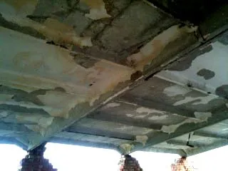 A blokk padló