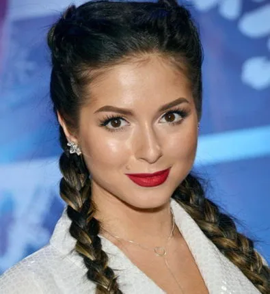Mivel jelenleg Nyusha neve Mivel jelenleg Nyusha neve
