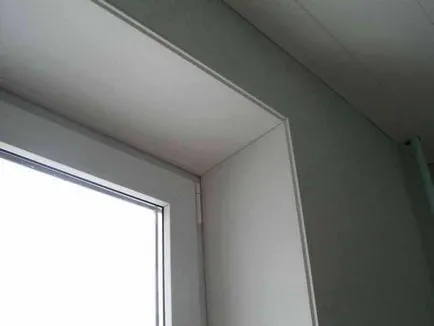 A lejtőkön ablakai do