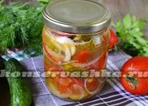Saláta paradicsom és uborka paprika Saláta paradicsom és uborka paprika