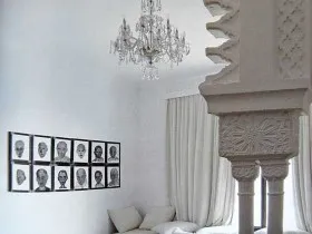 Az orientális stílusban saját kezűleg Az orientális stílusban saját kezűleg