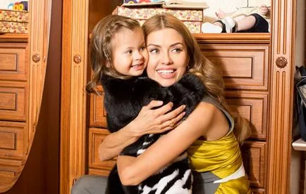 Victoria szült Bonya