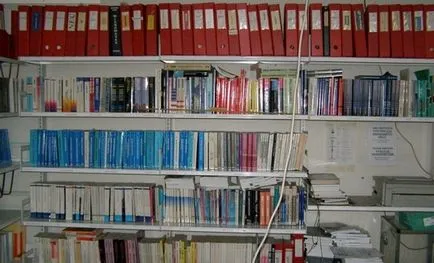 9 módjai A lap bezárásához az operában