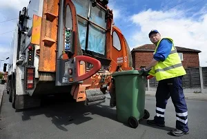 A szerződést a szemétszállítás kivel és hogyan kell kötni biztosan, hogy szükséges-(szemét) A szerződést a szemétszállítás kivel és hogyan kell eldöntenie, hogy ez feltétlenül szükséges
