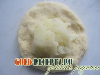Lapos sütemény burgonya a sütőben recept egy fotó