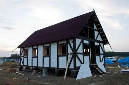 House szalma saját kezűleg
