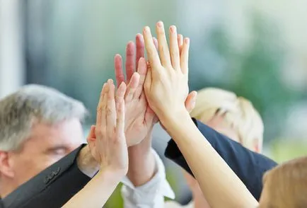 Hogyan dolgozók motiválása ötletek, példák, hivatkozások (például bónuszokat kilátásba karrier) Hogyan dolgozók motiválása ötletek, példák, tanácsadás