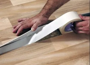 Hogyan tegye linóleum a betonon munka technológia