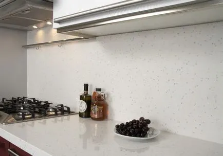 Hogyan erősíthető a fal panelek a konyhában ötletek kiválasztása és videó szerelési útmutató