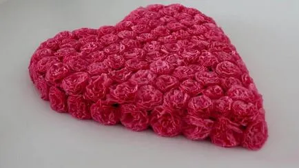 Hogyan készítsünk egy díszítés esküvői autó kezét (fotó)