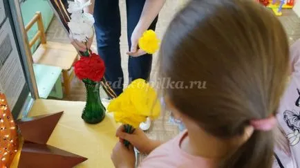 Az absztrakt a közös oktatási tevékenység a középső csoport (a győzelem napja) Az absztrakt a közös oktatási tevékenység a középső csoportba
