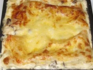 Lasagna csirkével és gombával