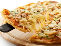 Pizza csirkével és gombával