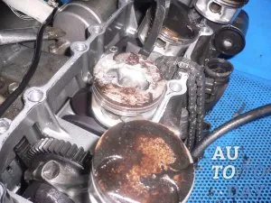 Decarbonizer motor a kezét - helyes végrehajtását (eszközök motor Decarbonizer) Decarbonizer motor a kezét - helyes végrehajtását