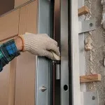 Telepítése az ajtó a fürdőszoba árnyalatok a küszöbérték