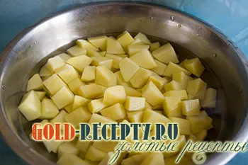 Párolt káposzta burgonyával recept fényképpel (párolt káposztával, burgonyával recept) Párolt káposzta burgonyával recept egy fotó