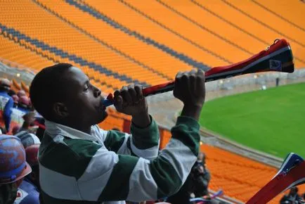 Vuvuzela mi ez, és hol használják (ez a vuvuzela vuvuzela fotó csöves fan) Vuvuzela mi ez, és hol használják