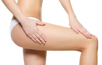 Anti-cellulit masszázs otthon méz