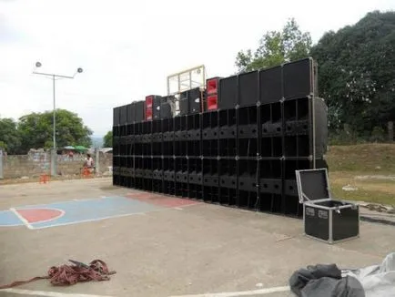 Akusztikus koncert is