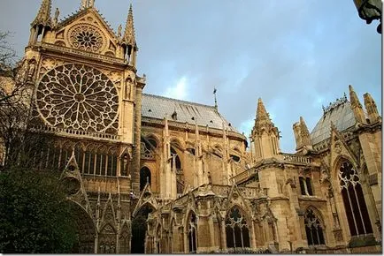 Hogyan lehet a Notre Dame Hogyan lehet a Notre Dame