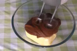 Hogyan kell főzni egy tortát otthon