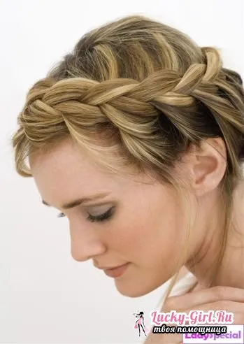 Hogyan fonni zsinórra az egész fejen