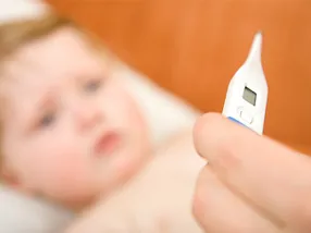 Hogyan hozzuk le a hőmérséklet a gyermek legfeljebb egy évig