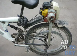 Hogyan kell összeállítani egy moped Hogyan kell összeállítani egy moped