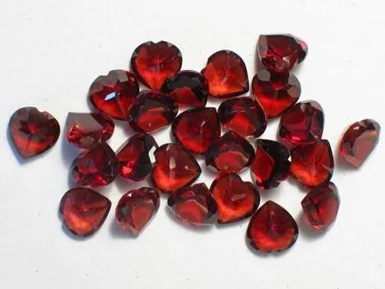 Garnet stone és tulajdonságai