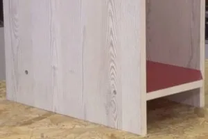 Egyrészt azáltal, hogy a számítógép asztal