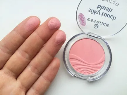 Essence pirosító