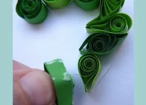 Képeslap kezüket Quilling