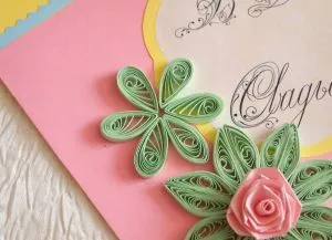 Képeslap kezüket Quilling